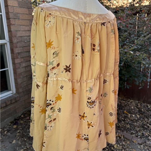 Essentials by Milano Beige Floral A-Line Skirt - Picture 4 of 5